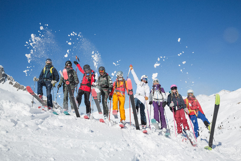 Ski Hire, Snowboard Hire, Snow Boards, Ski Clothing Rental, Jindabyne